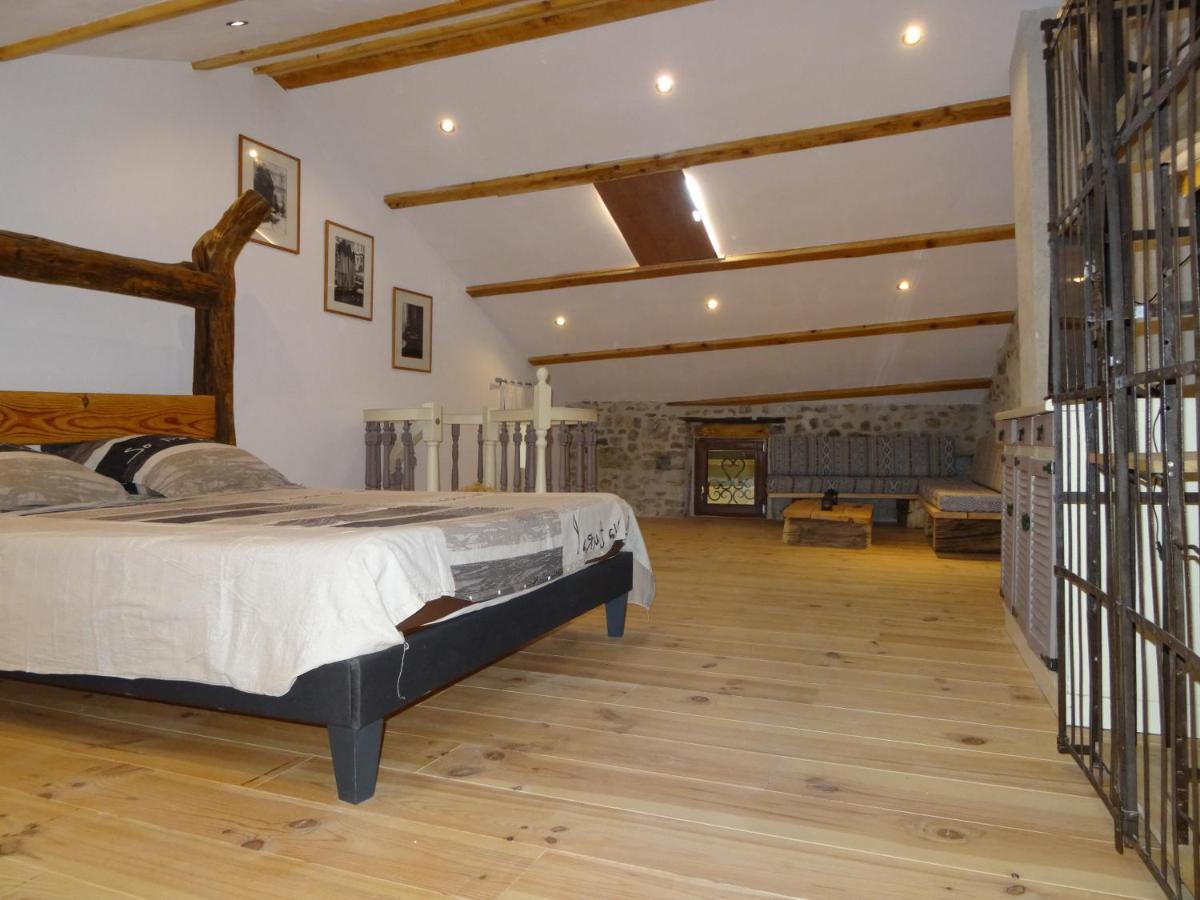 Le Mas Du Galibot Chambre Cambalotte Saint-Florent-sur-Auzonnet Exterior foto
